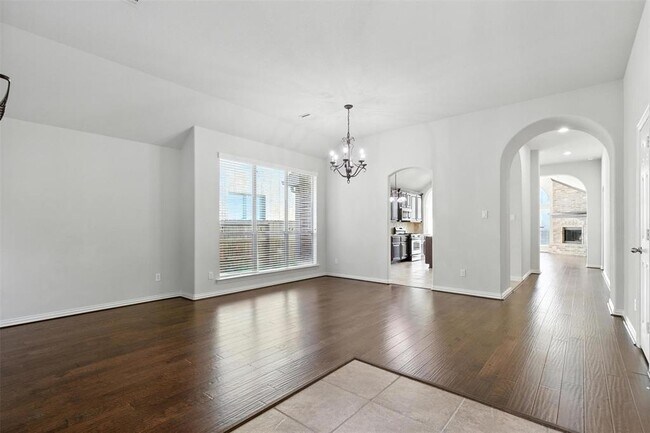 Foto del edificio - 7019 Dewberry Shores Ln