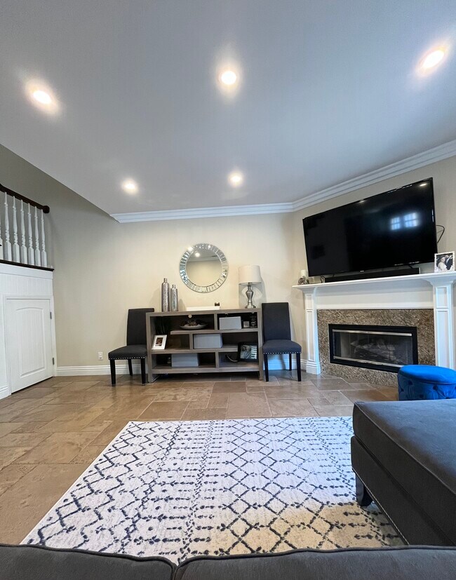 Foto del edificio - 19361 Crystal Ridge Ln
