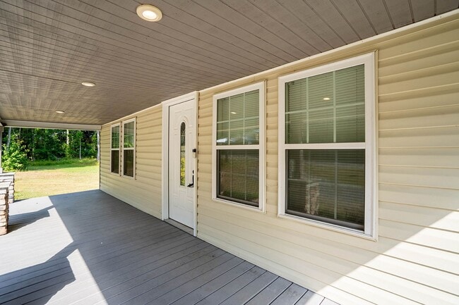 Building Photo - 6730 NC 210 S, Bunnlevel NC 28323