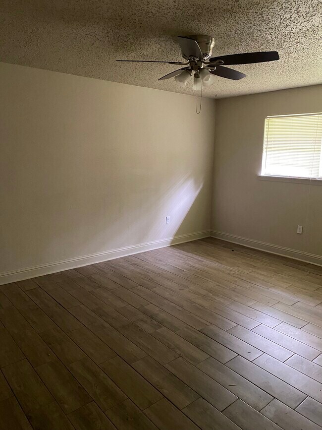 1211 Jason Dr, Denham Springs, LA 70726 House Rental in Denham