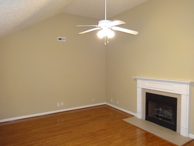 Building Photo - 1648 Cedar Springs Cir