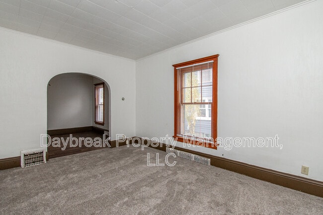 Foto del edificio - 1116 7th St N