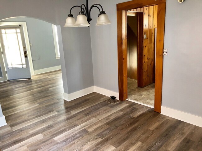 Foto del edificio - Beautiful 2 Bedroom/2 Bath South End Home ...