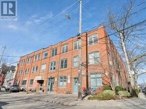 Building Photo - 34 Noble St