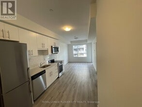 Building Photo - 247 Northfield Dr E