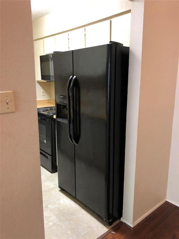 Foto del edificio - 9443 Pagewood Ln