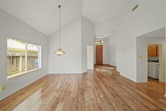 Building Photo - 2923 Plantation Wood Ln