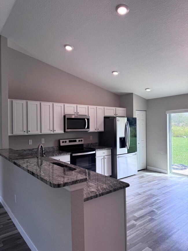 Foto del edificio - 12849 SW 73rd Ave Rd