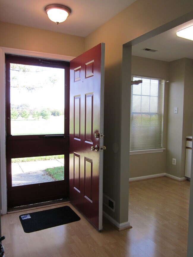 Entrada principal - 2605 Thistledown Ct