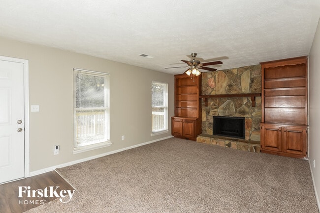 Building Photo - 3292 Mixon Way