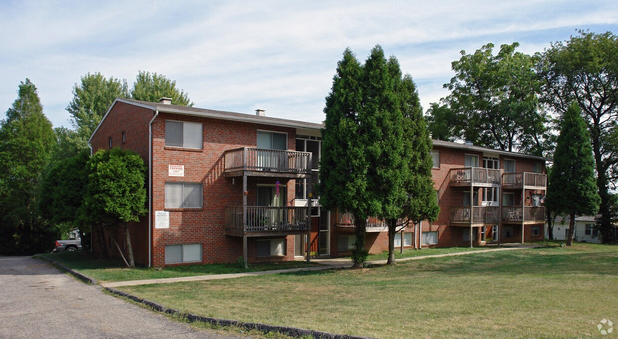 Foto principal - 5704 Seymour Ave