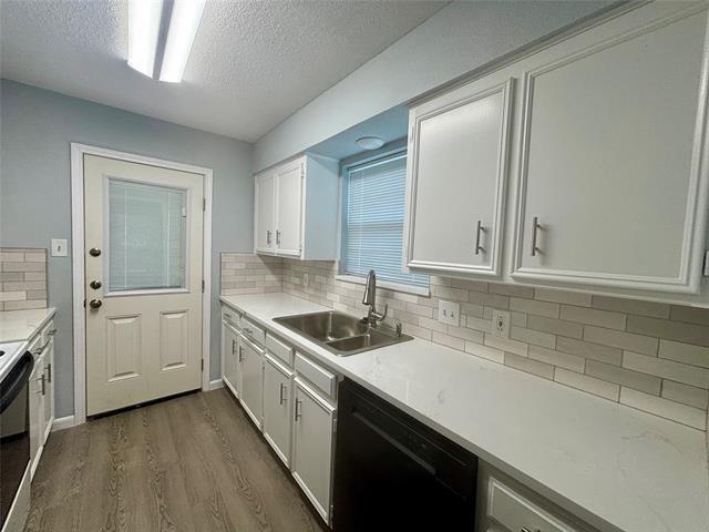 Foto del edificio - 610 Overlook Ct
