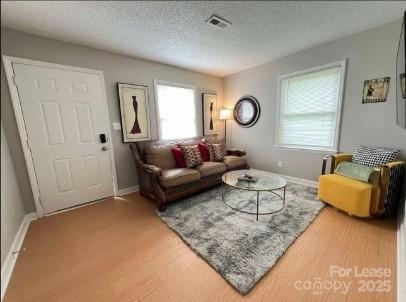 Foto principal - 316 Skyland Ave
