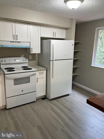 Foto del edificio - 3422 Belfry Ln