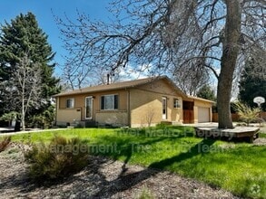 Building Photo - 12098 W Virginia Dr