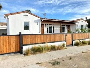 Building Photo - 1272 S Muirfield Rd