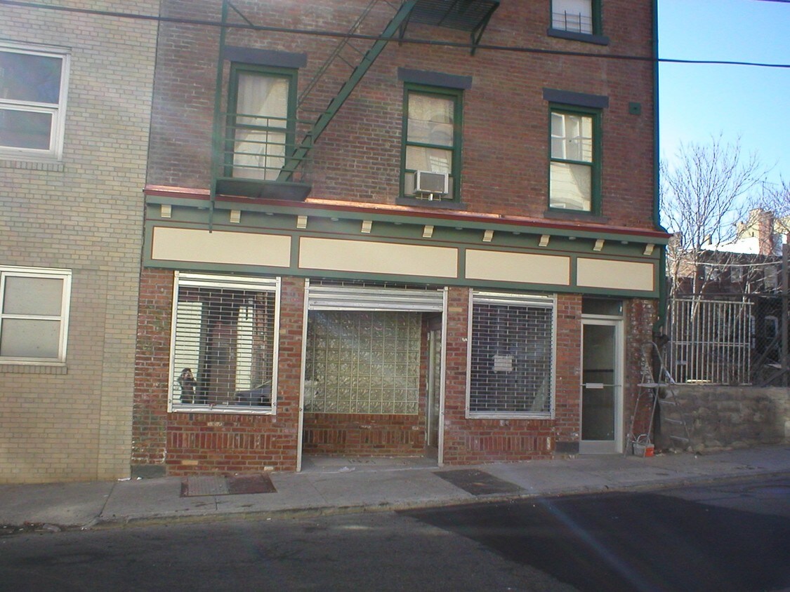 Building Photo - 47 N Broadway
