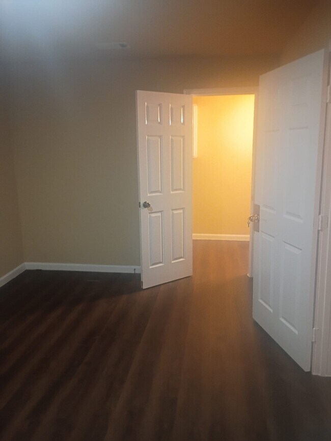 Foto del edificio - 3014 Bloomfield St