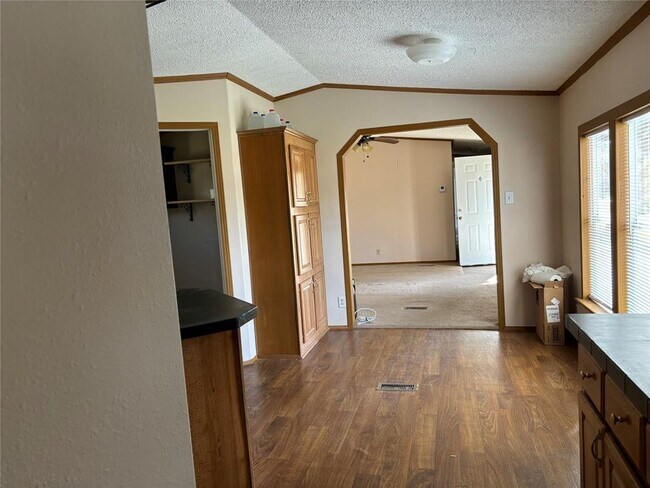 Foto del edificio - 222 Morris Ln