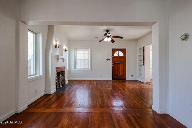 Foto del edificio - 2322 North 8th St
