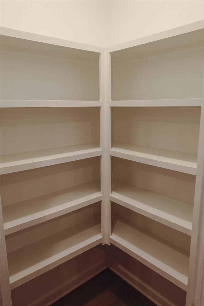 Foto del edificio - 8526 Blueberry Ash St