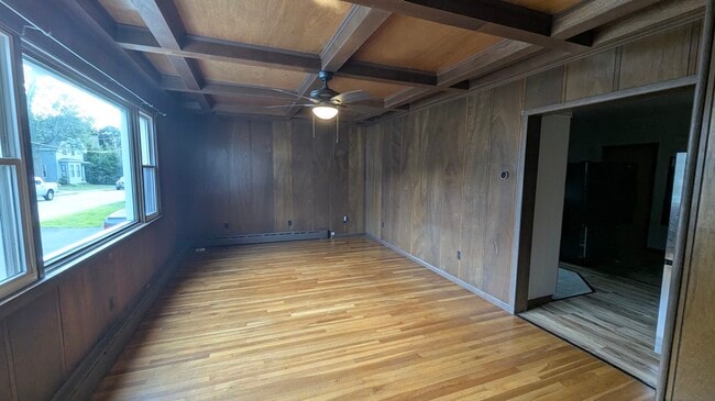 Building Photo - 17 McFarland St