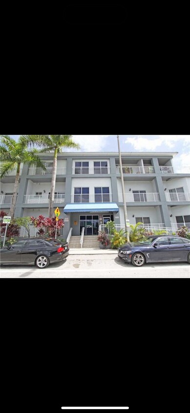 Foto principal - 2734 Bird Ave