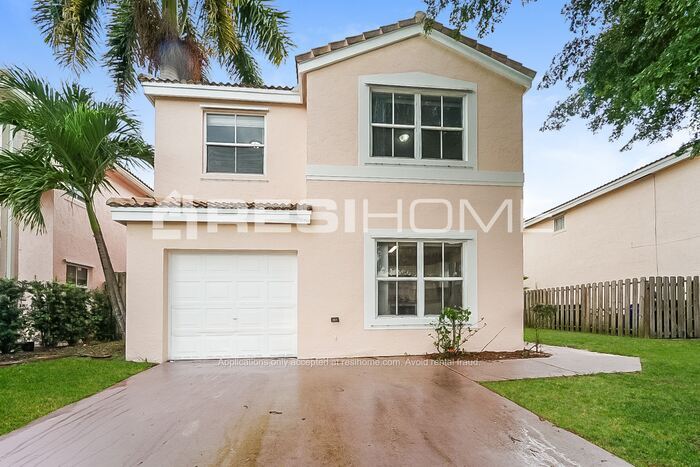 Foto principal - 3076 Sunset Ln