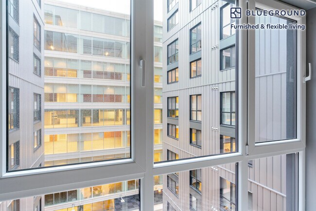 Foto del edificio - 1313 L St NW