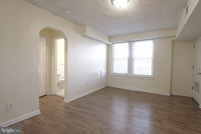 Building Photo - 4329 Halley Ter SE
