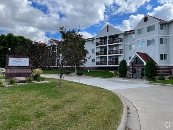 Building Photo - Kensington Place Apartments