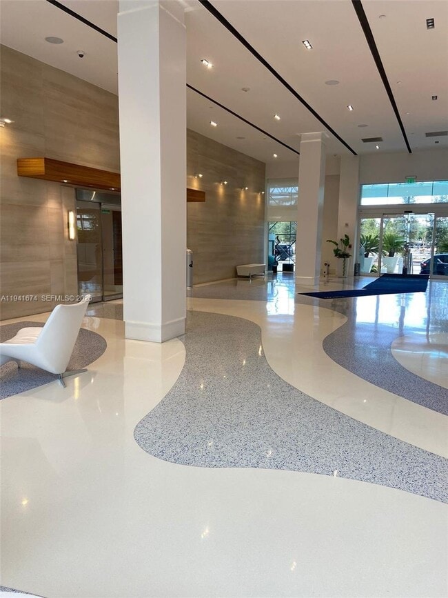 Foto del edificio - 650 West Ave