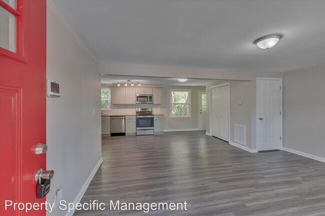 Building Photo - 3 br, 1 bath House - 409 Dudley Ave