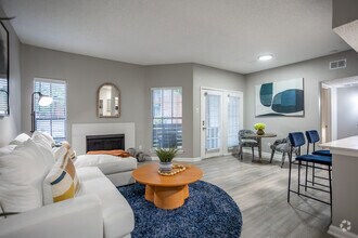 1BR, 1BA - 701SF A1 - Living Area - The Dayton