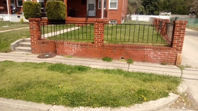 Foto del edificio - 461 Pembrooke Blvd