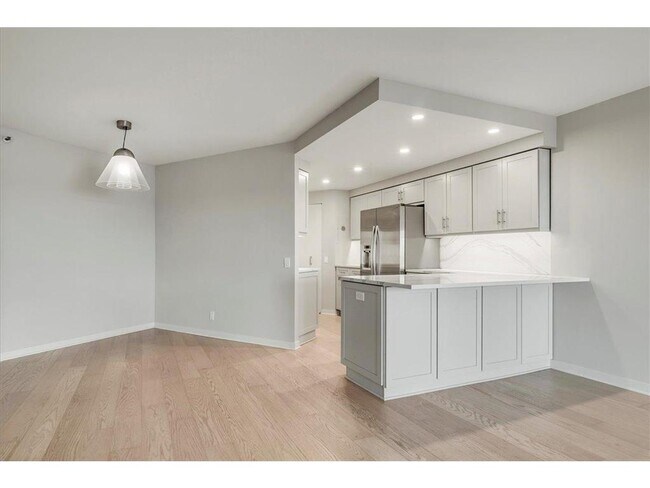 Foto del edificio - 2950 Dean Pkwy