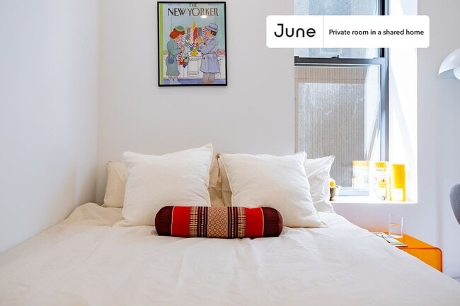 Foto del edificio - Room in Shared 3.0 bed/3 bath home