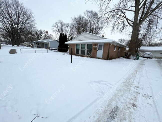 Building Photo - 26167 Andover St