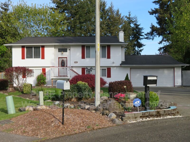 Primary Photo - 2103 29th Ave SE