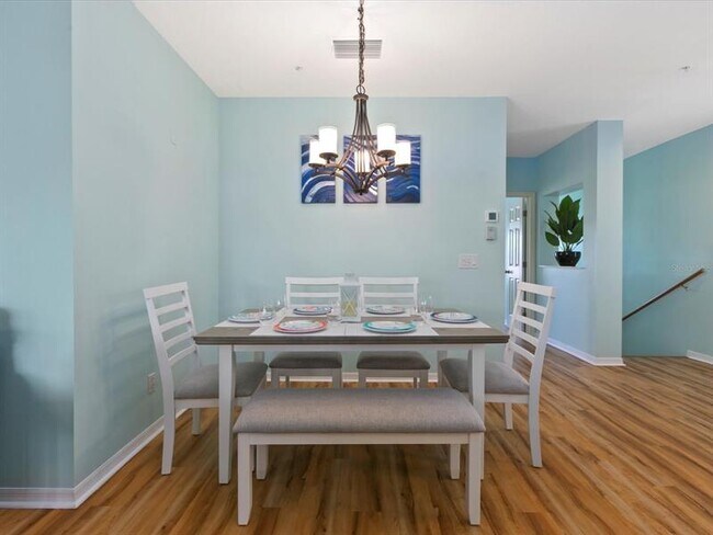 Foto del edificio - 904 Addington Ct