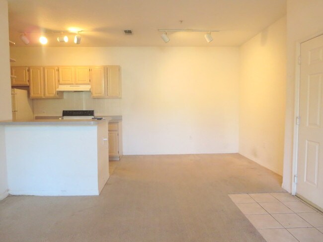 Building Photo - 5821 Legacy Crescent Pl