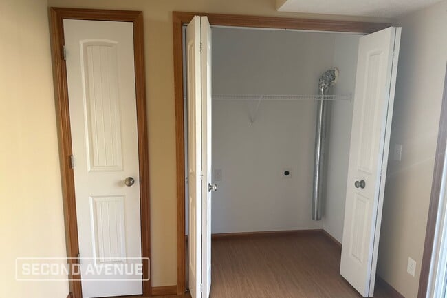 Building Photo - 440 Station 44 Pl