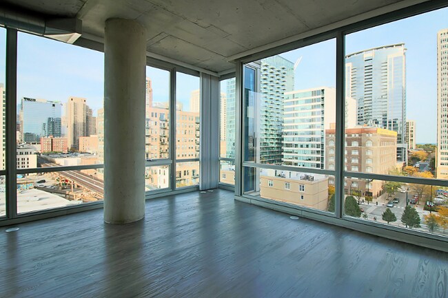 Foto del edificio - 1399 S State St