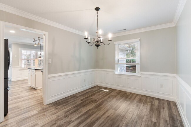 Building Photo - Charming 3 Bedroom, 2.5 Bath Home in Coventry