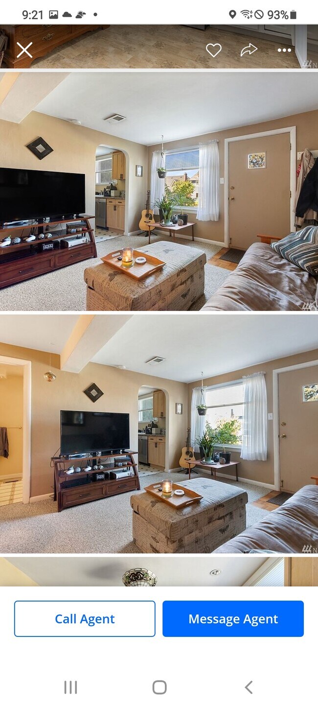 Living Room - 1002 N G St