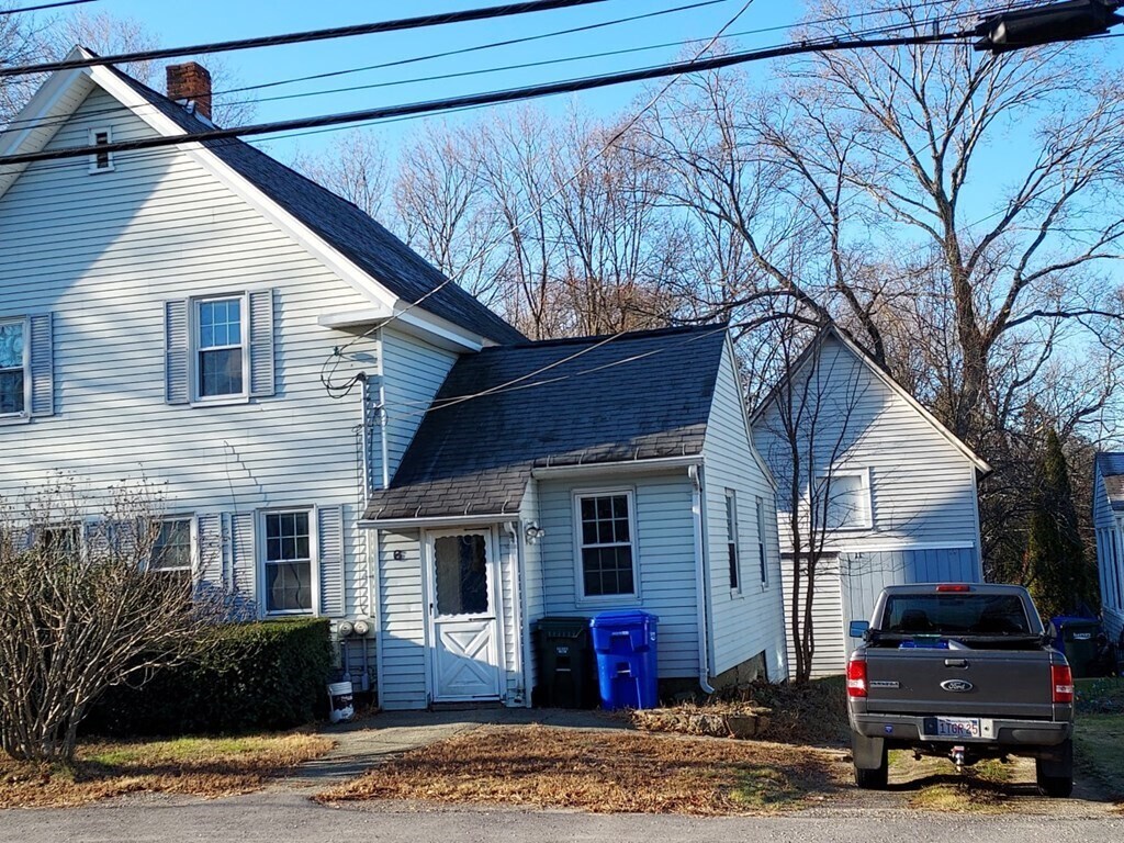 6 Pleasant St, Hopkinton, MA 01748 Townhome Rentals in Hopkinton MA
