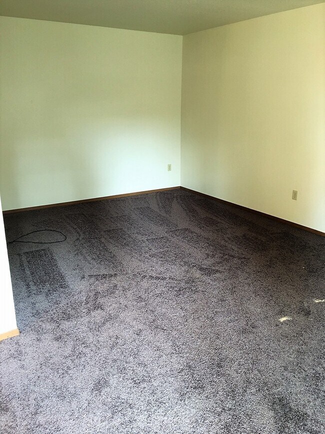 Foto del edificio - DUPLEX IN POST FALLS (APP#4)