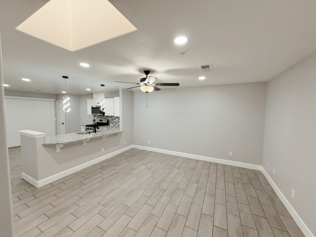 Foto del edificio - 4141 Teal St