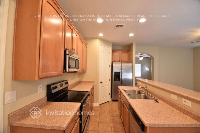 Foto del edificio - 254 S Aaron