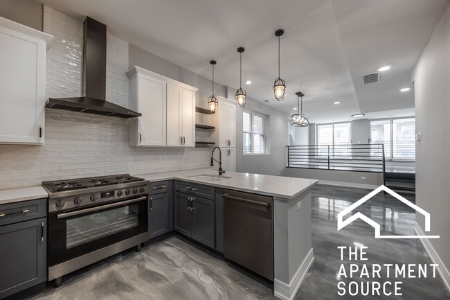 Photo - 3253 N Elston Ave Townhome
